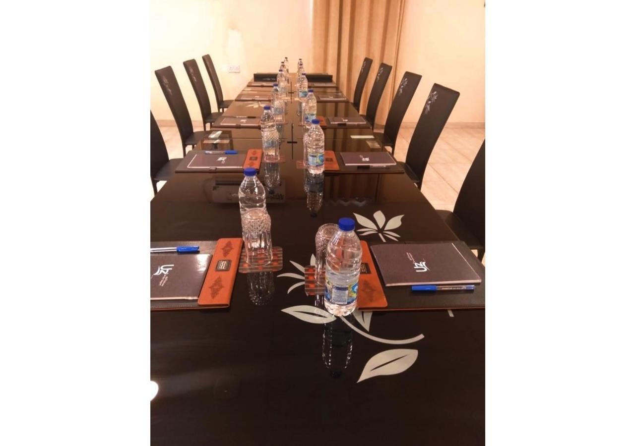 Tanuf Residency Hotel Nizwa Esterno foto